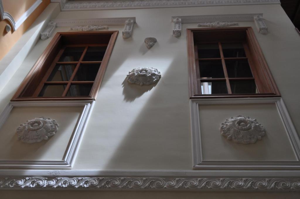 בוגוטה Hotel Santa Lucia Boutique Spa מראה חיצוני תמונה The windows of the house