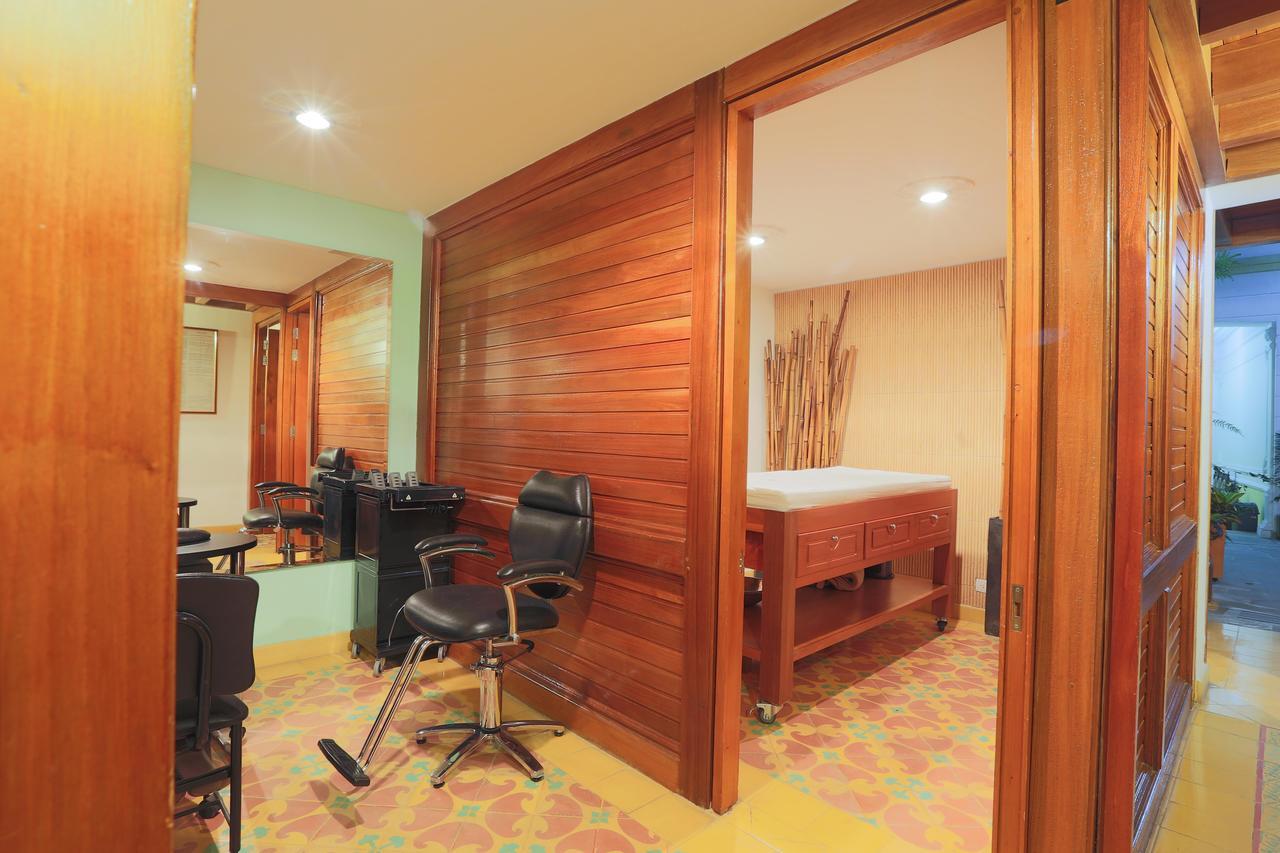 בוגוטה Hotel Santa Lucia Boutique Spa מראה חיצוני תמונה A salon in a hotel